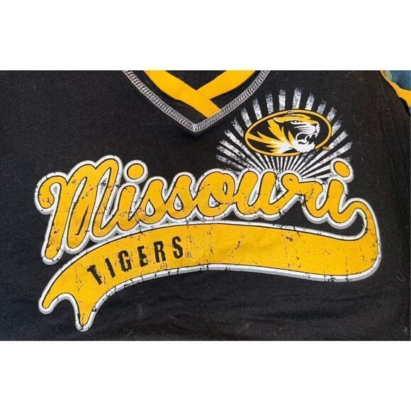 Womens Size Medium Black Missouri Tigers Mizzou V Neck Short Sleeve T Shirt - Picture 3 of 4